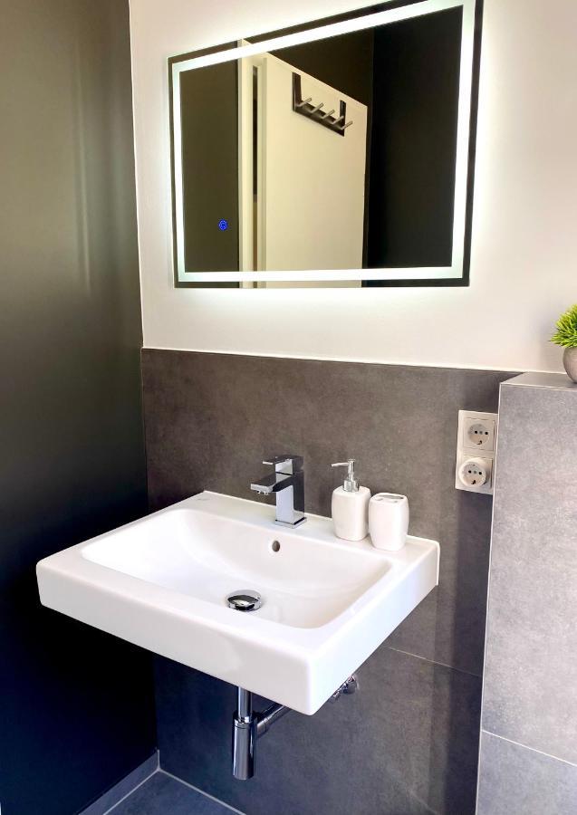 Relaxoase Koblenz Karthause Apartment Bagian luar foto
